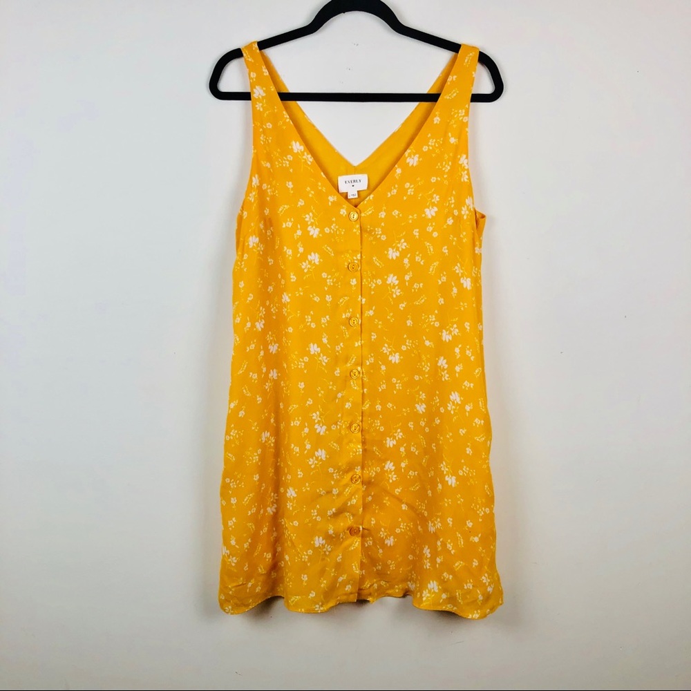 Sold!!!! Everly Floral Dress